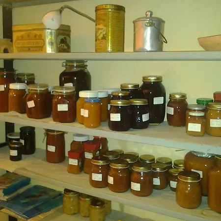 فندق مبيت وإفطار Su Semucu Ballao